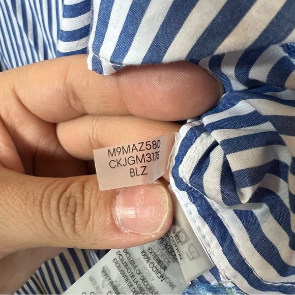 Calvin Klein Floral Embroidered Striped Long Sleeve Button Down Shirt Size Small - Picture 7 of 15